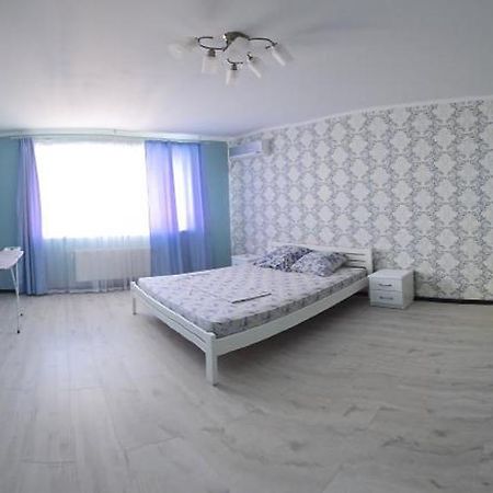 Apartment On Parkovaya Черноморск Екстериор снимка